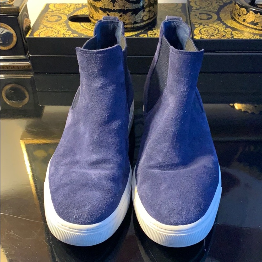 Vince Blue Suede Chukka Boot 7
